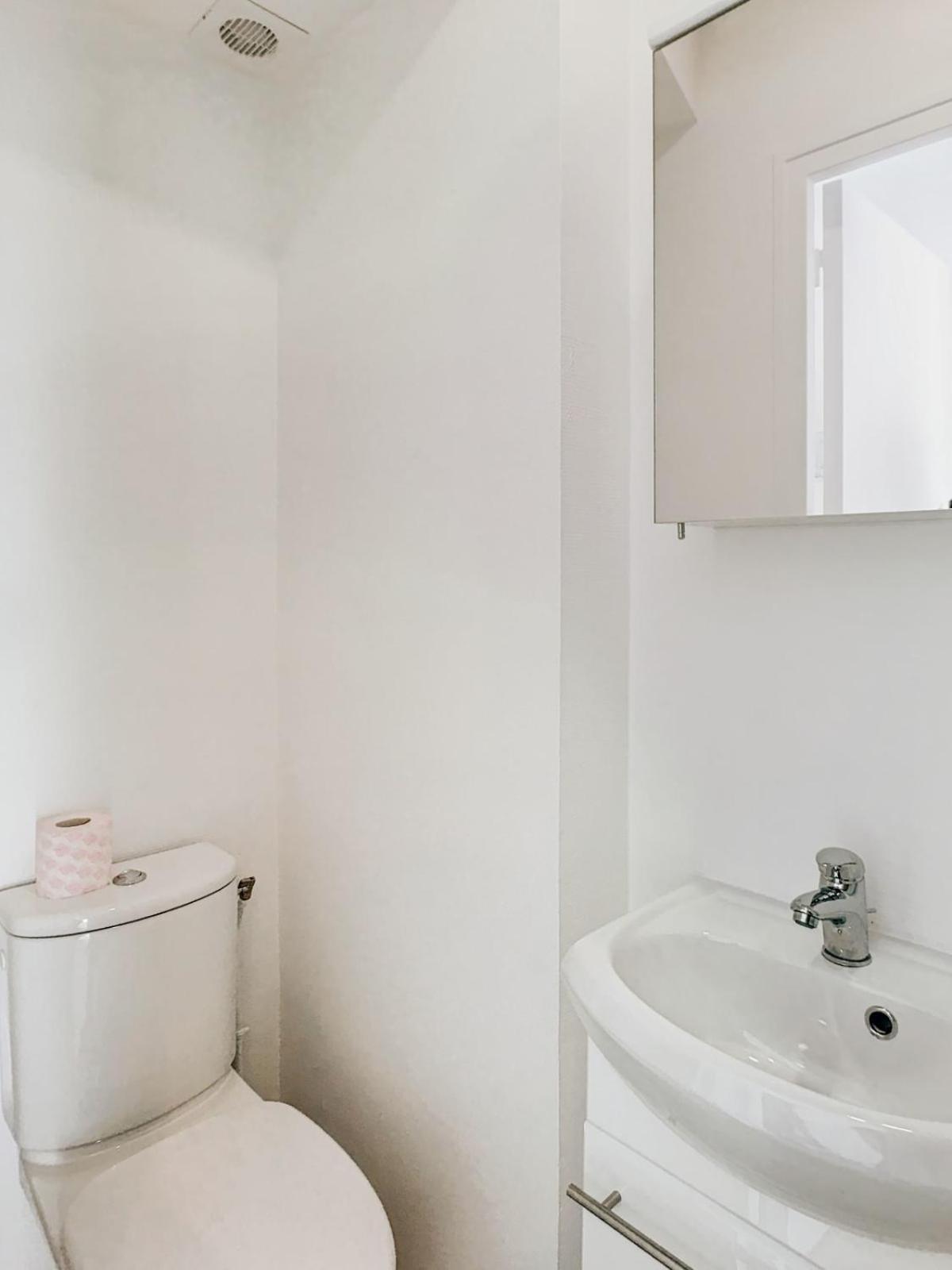 Appartement 19m2 With Air Conditioning In The 15th Parijs
